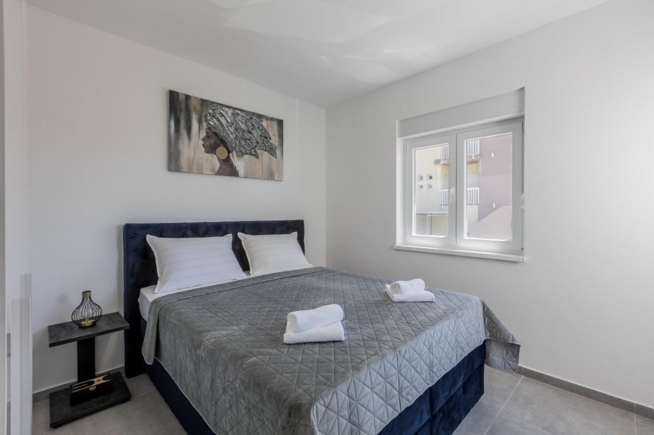 Carpe Diem Luxury Apartments Rogoznica  Esterno foto