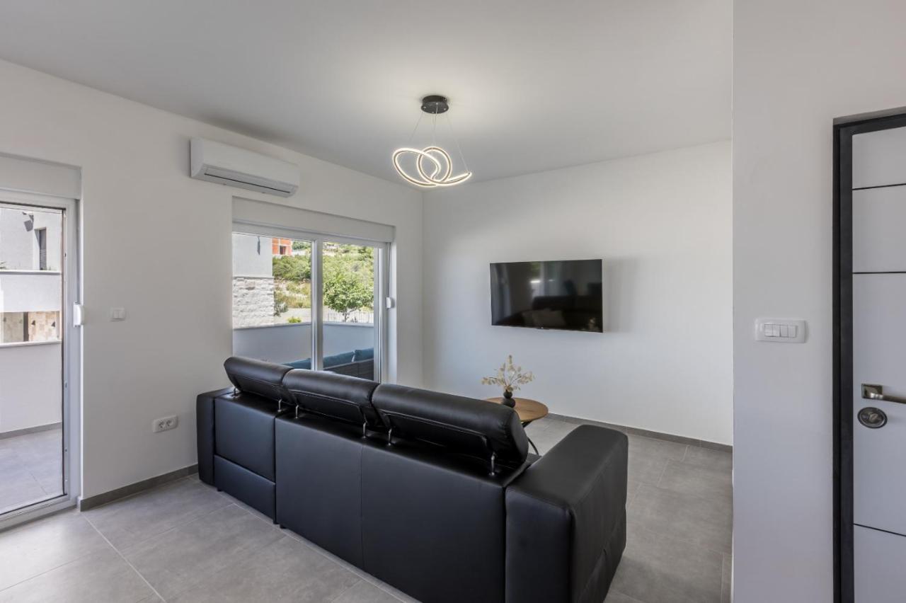 Carpe Diem Luxury Apartments Rogoznica  Esterno foto
